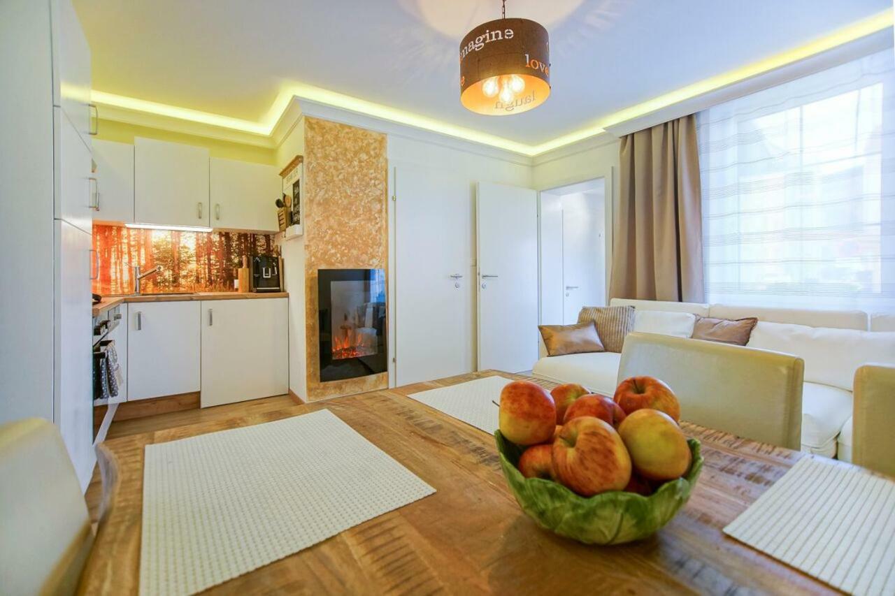 Auszeit Leoben 1 Mit Terasse Und Gratis Parkplatz Apartamento Exterior foto